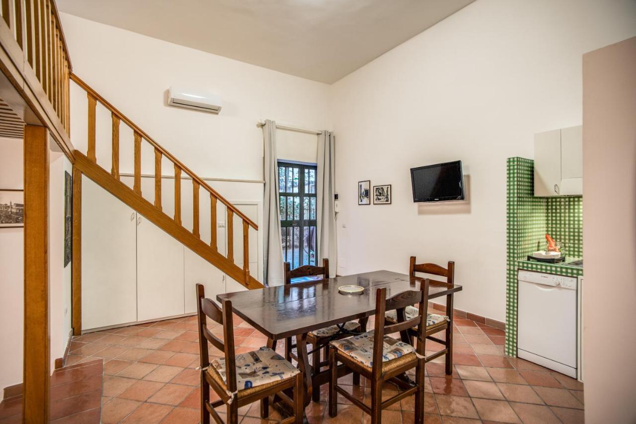 Le Case Di Andrea - Nel Cuore Di Trastevere Roma Exterior foto